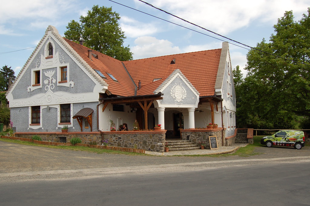 Szent Domonkos Étterem, Várvölgy